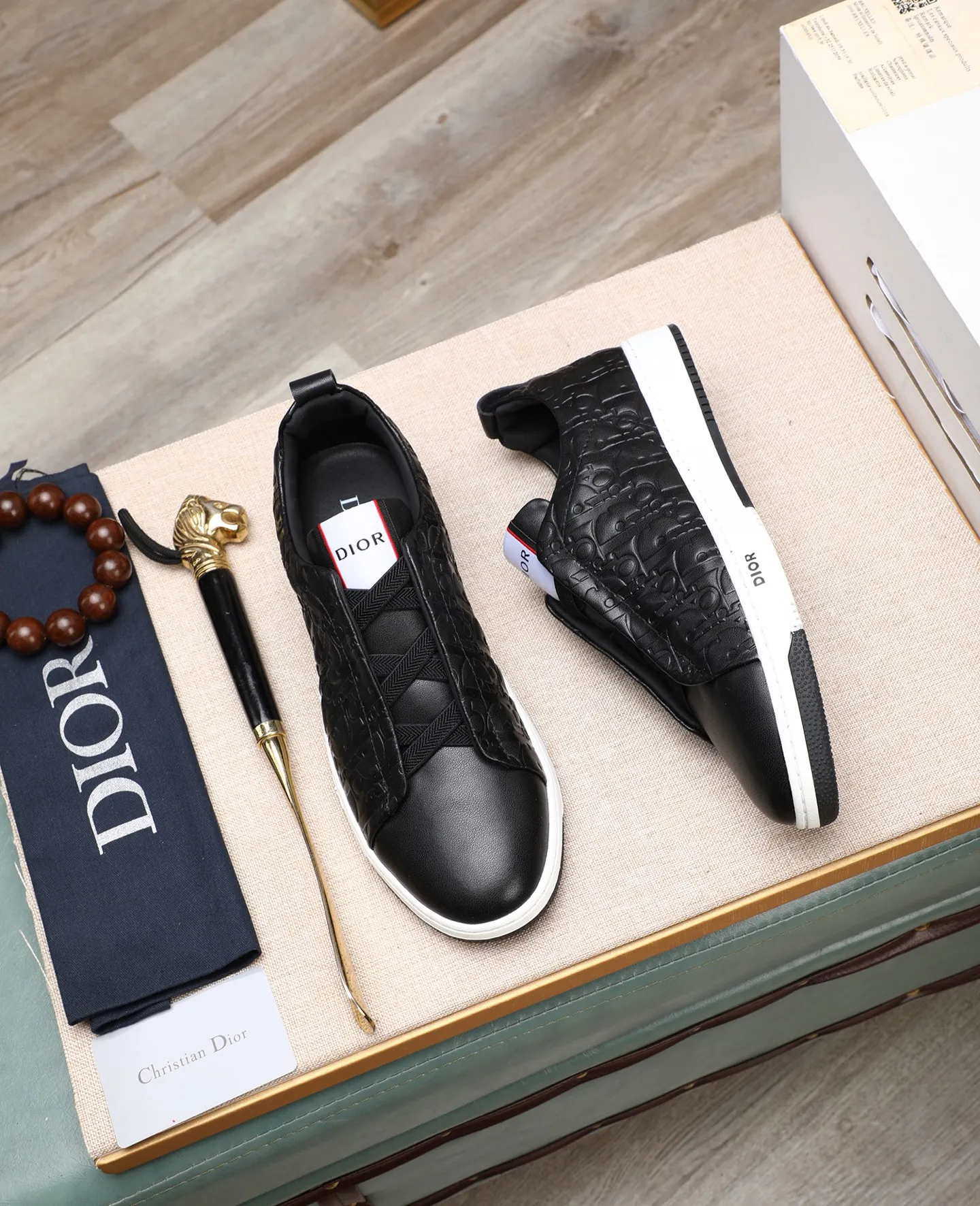 Men's men's shoes💰460 🌹🌹[Dior] 2025 latest model🙈original replica! 👟👟👟You can go to the top-notch workmanship. The upper is made of Italian 🇮🇹imported cowhide. The mesh lining is suitable for travel. The original replica outsole makes it suitable for all kinds of travel, showing low-key luxury. Let quality speak for itself. Color: Size: 38-44
